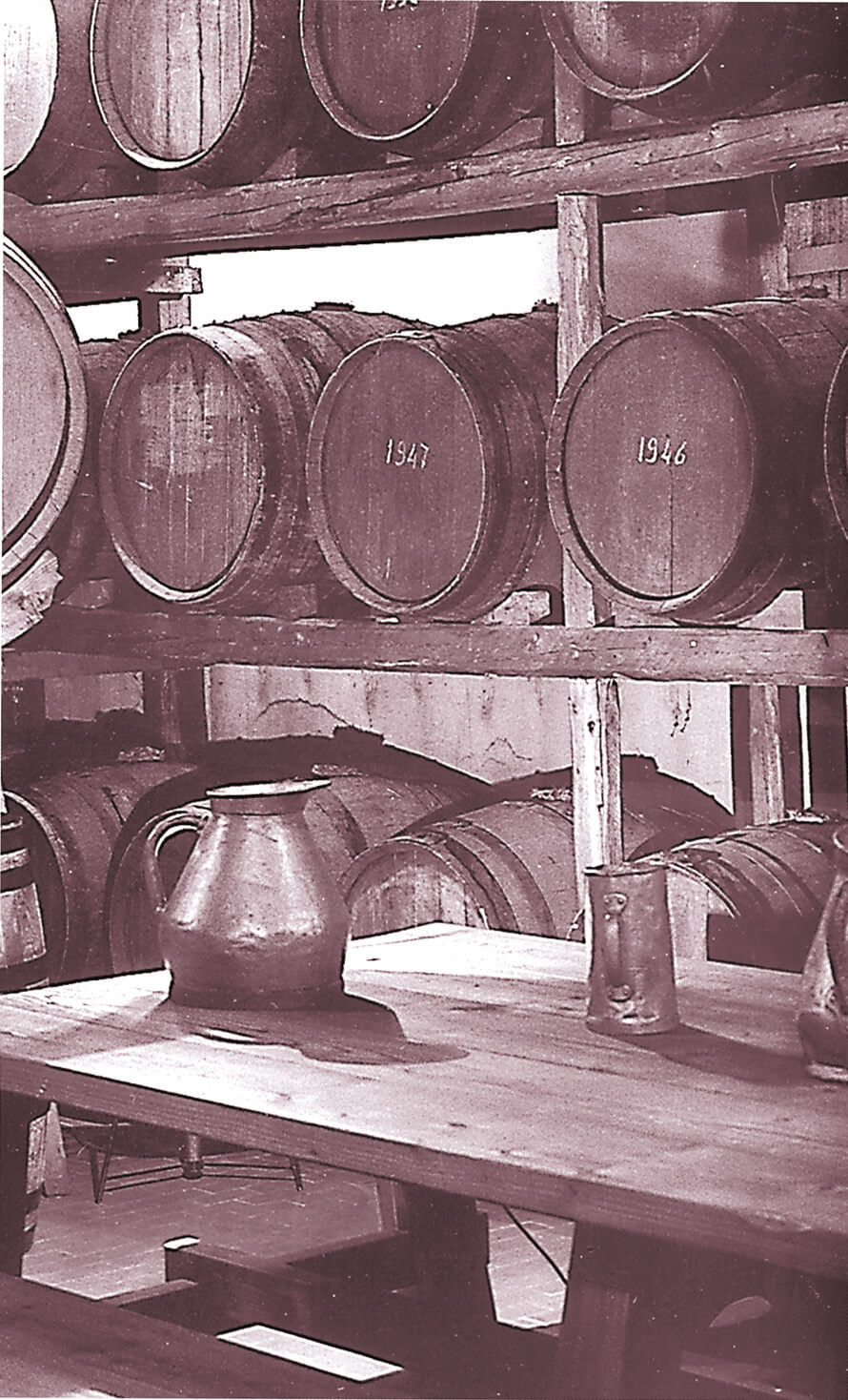Foto storica di botti di Aceto Balsamico tradizionale di Modena DOP
